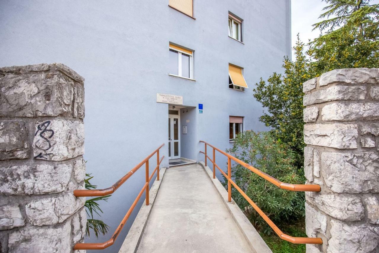 Apartment Nino Rijeka Exterior foto